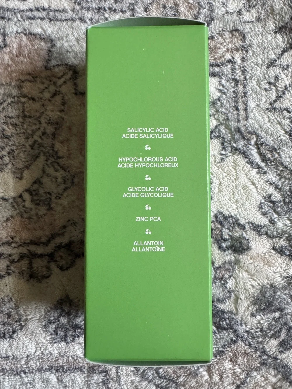 TOPICALS Clearly Clarifying & Calming Mist For Acne-Prone Skin